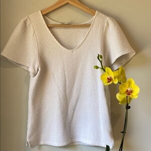 Green Envelope Textured Short Sleeve Top